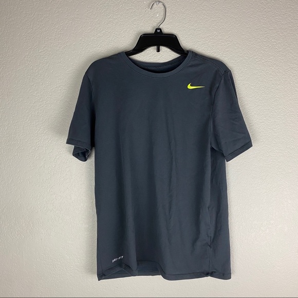 Nike Shirt Dri-Fit Size Large - Picture 1 of 5